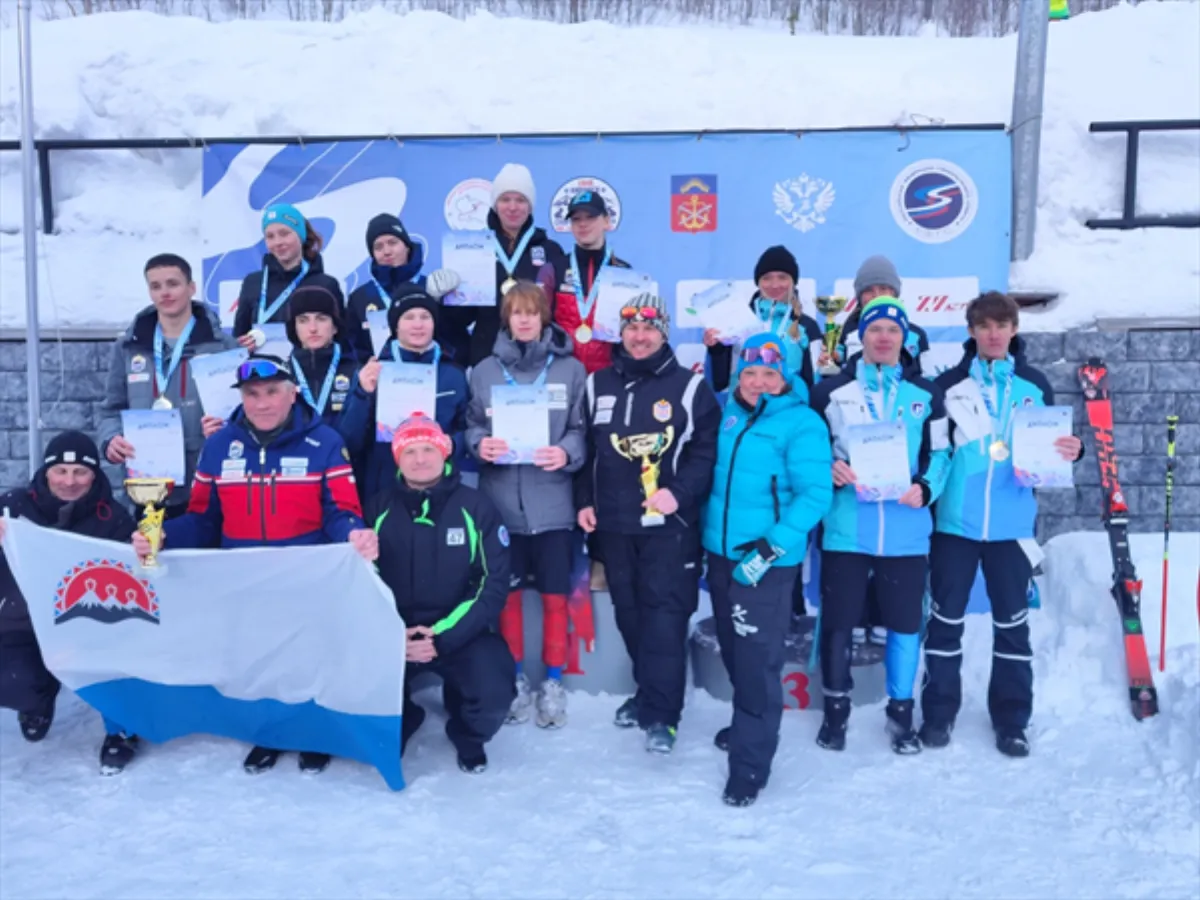 Команда Ленинградской области выиграла Первенство России в командных соревнованиях в Кировске
