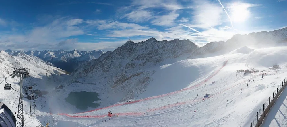 The Men’s World Cup in Sölden to Start on a Shortened Course Due to Weather Conditions