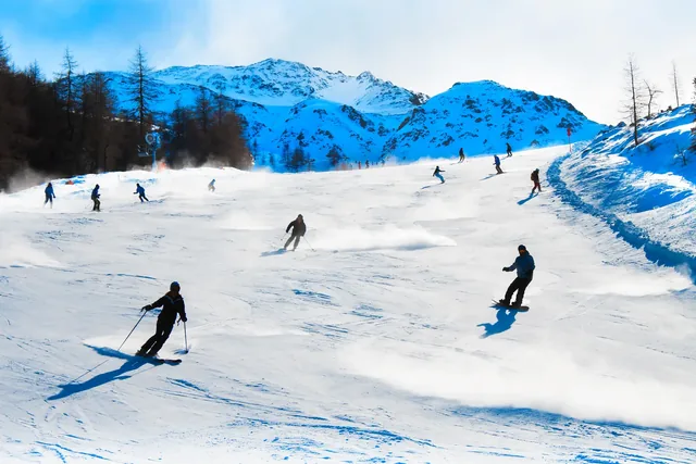 Großglockner Resort Kals-Matrei: горы зимой