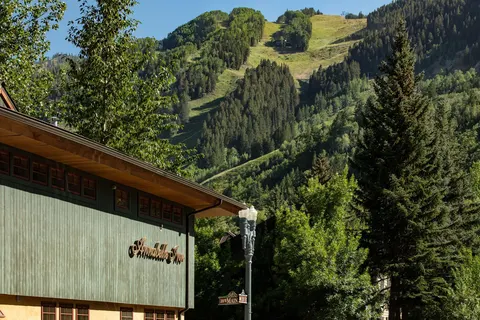Annabelle Inn