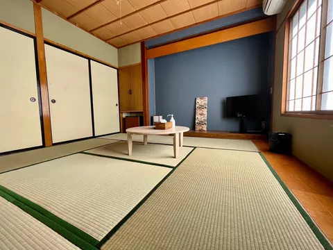 Yuzawa house