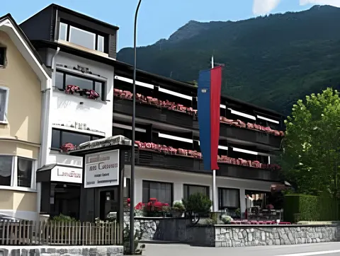 Giessen Hotel & Coffeehouse