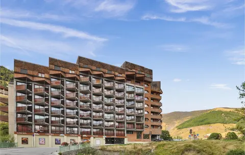 1 Bedroom Amazing Apartment In Allos