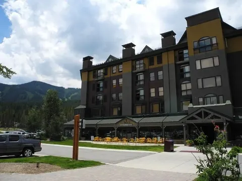 The Vintage Hotel