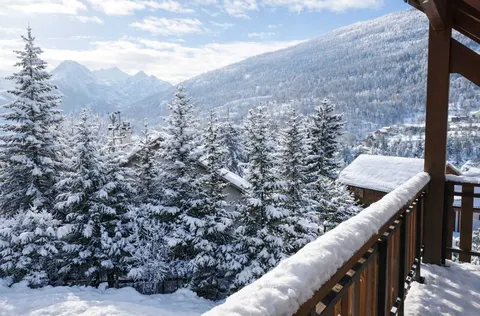 Charming duplex with 2 balconies and view