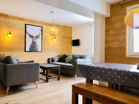 Direct access to the slopes - flat for 4