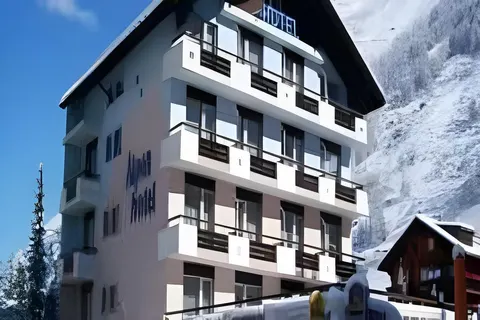 Matterhorn Inn - Wellness & Dining - at Zermatt Shuttle Station