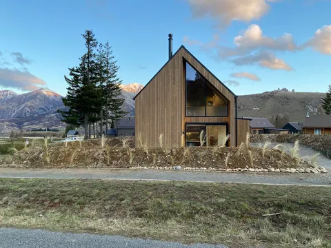 Luge Loop Cabin
