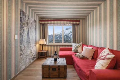 StMoritz Center Vintage Terrace 180 full lake view