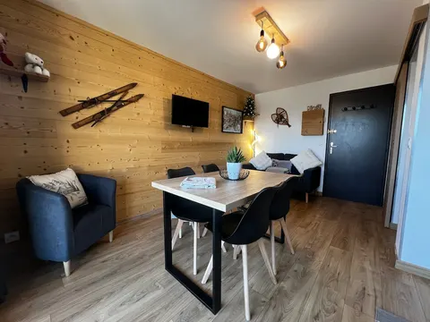 The Cabane des Sommets