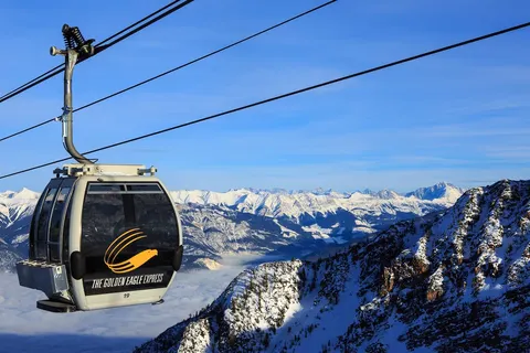 1Br Slopeside Luxury Ski in & Out with Sofabed