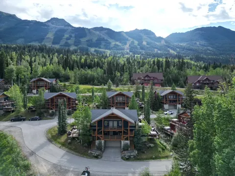 Aspens Retreat - 1BR w/Hot Tub