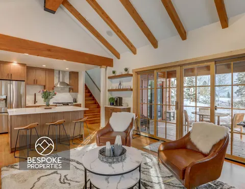 Osprey View Tamarack | Golf + Ski Pet OK