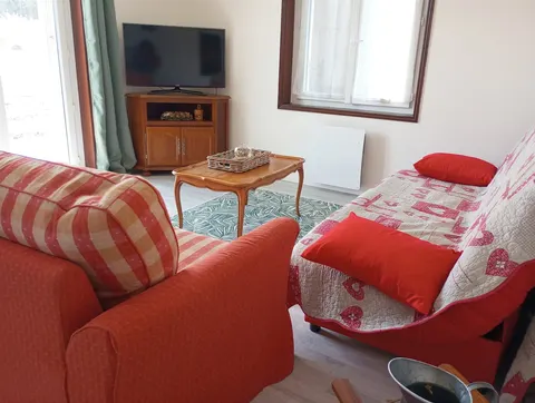 accommodation for 6 people