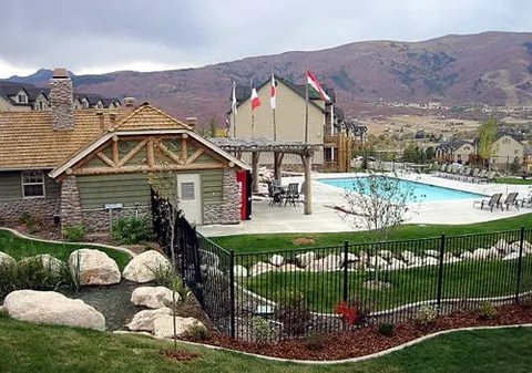 Mtn Ski Retreat w/hot tub and sauna