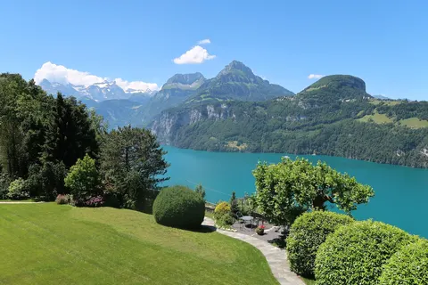 Maisonette apartment with large garden, MY