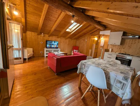 Loft La Cà,2 bedroom apt relax,skiresort,trekking