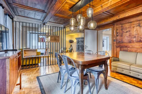 The Apartment 1564
