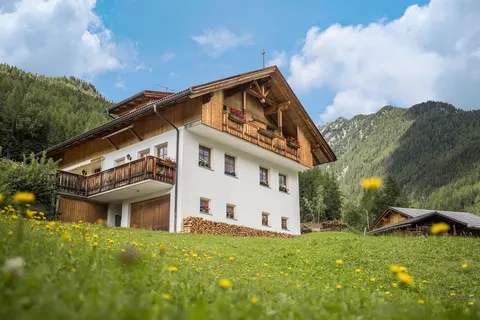 Kuglerhof Apt 1