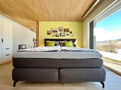 Sunny apartment with mountain/valley views in the Allgäu