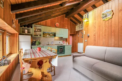 Il Camoscio Apartment - Short Rentals Italy