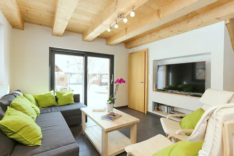 Riders Nest -Cosy 3BD 5min to lifts