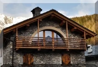 Panoramic Attic Solee Caterina, Madesimo, Italy