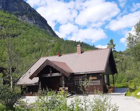 Hovden i Setesdal. Quiet - close to everything.