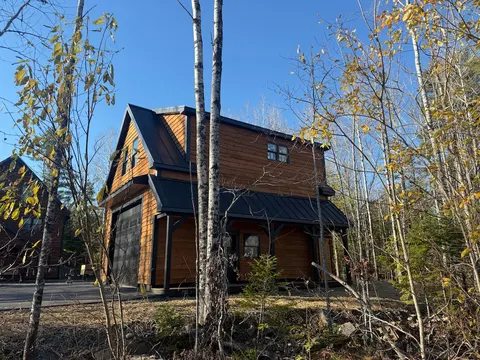 The Summit View Hideaway