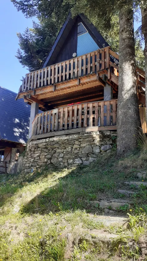 Chalet Cymaos, family-friendly, mountain views