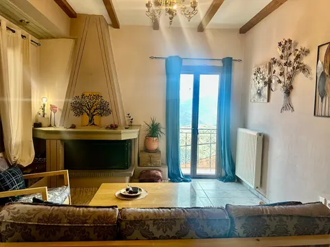 Althea - Pandora's House Arachova