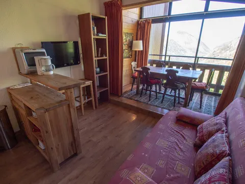 ISOLA 2000-Beau 50m2 AT THE FOOT OF THE SLOPES!