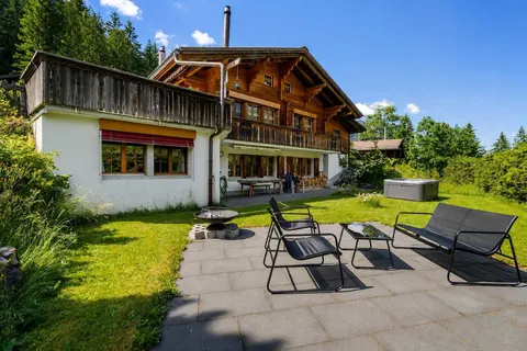 With Hot Tub, Sauna, Garden|with View near Gondola