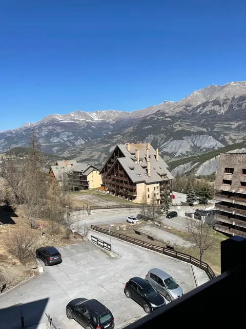 breathtaking view LE SAUZE station, (minimum 2 nights)