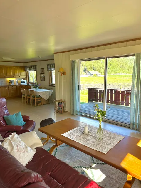 Villa Soltun: Views, sun, gardens, outdoor life, animals, peace