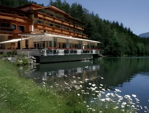 Parkhotel Tristachersee