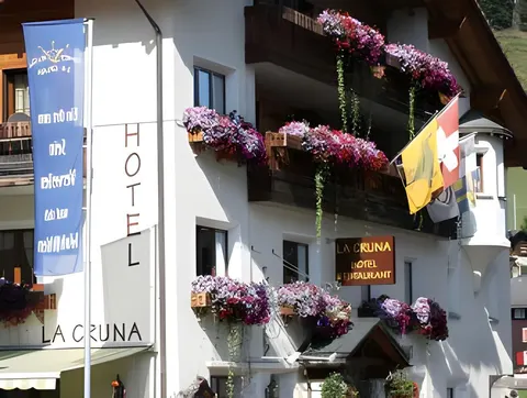 Hotel La Cruna