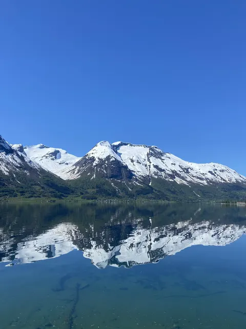 Vollsnes Feriehus