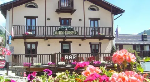 Albergo Passet