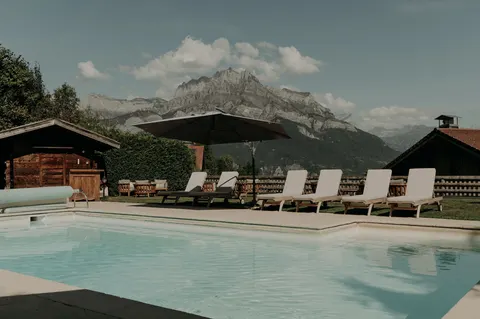 Hôtel Les Roches Fleuries
