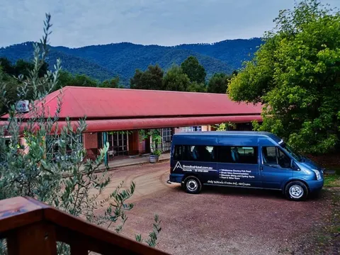 Snowline Motel