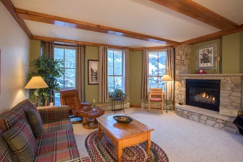 Palmyra by Alpine Lodging Telluride