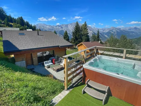 La Tzoum'hostel