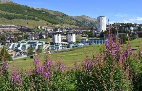 Villaggio Olimpico Apartments