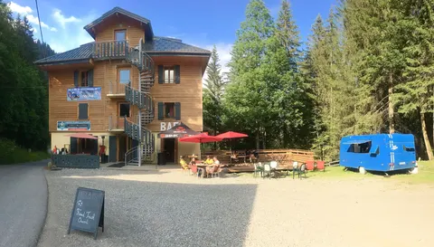 1861 Châtel Hostel