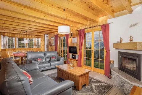 Chalet Lustycru Enjoy the Mountain