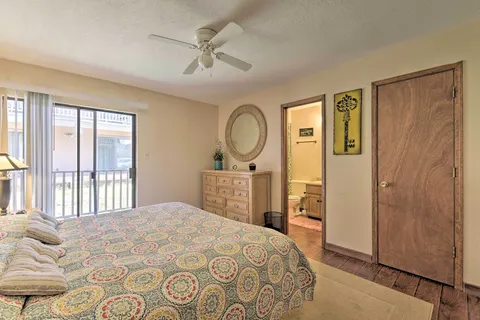 Chic Angel Fire Condo: Walk to Ski Resort!