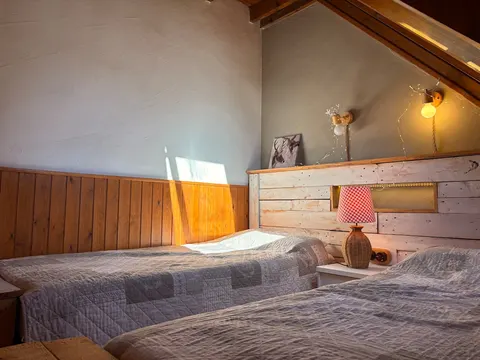 Chimenea y piscina-Dúplex perfecto para todo el año - Herbasabina 4