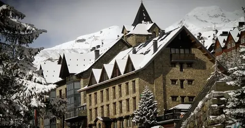 SNÖ Villa de Sallent 3