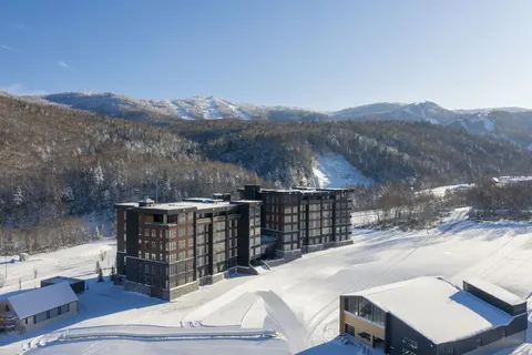 Yu Kiroro, Ski-in Ski-out Luxury Residences